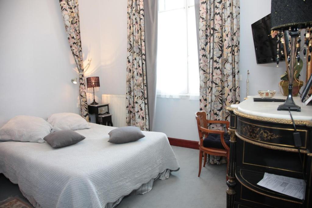 Cit'Hotel Marie Stuart Ла-Рош-сюр-Йон Экстерьер фото